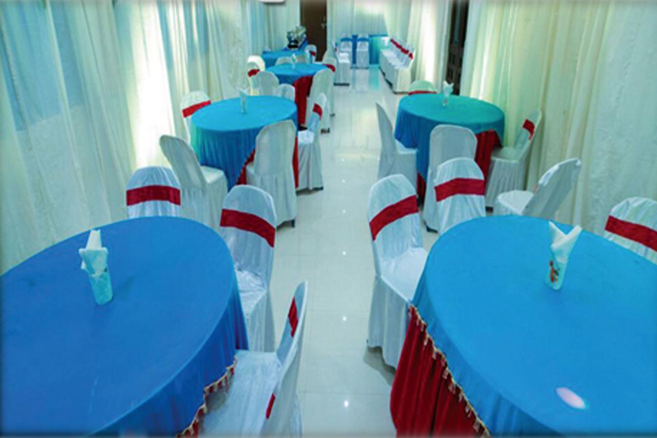 Hotel Surya Rājahmundry 外观 照片